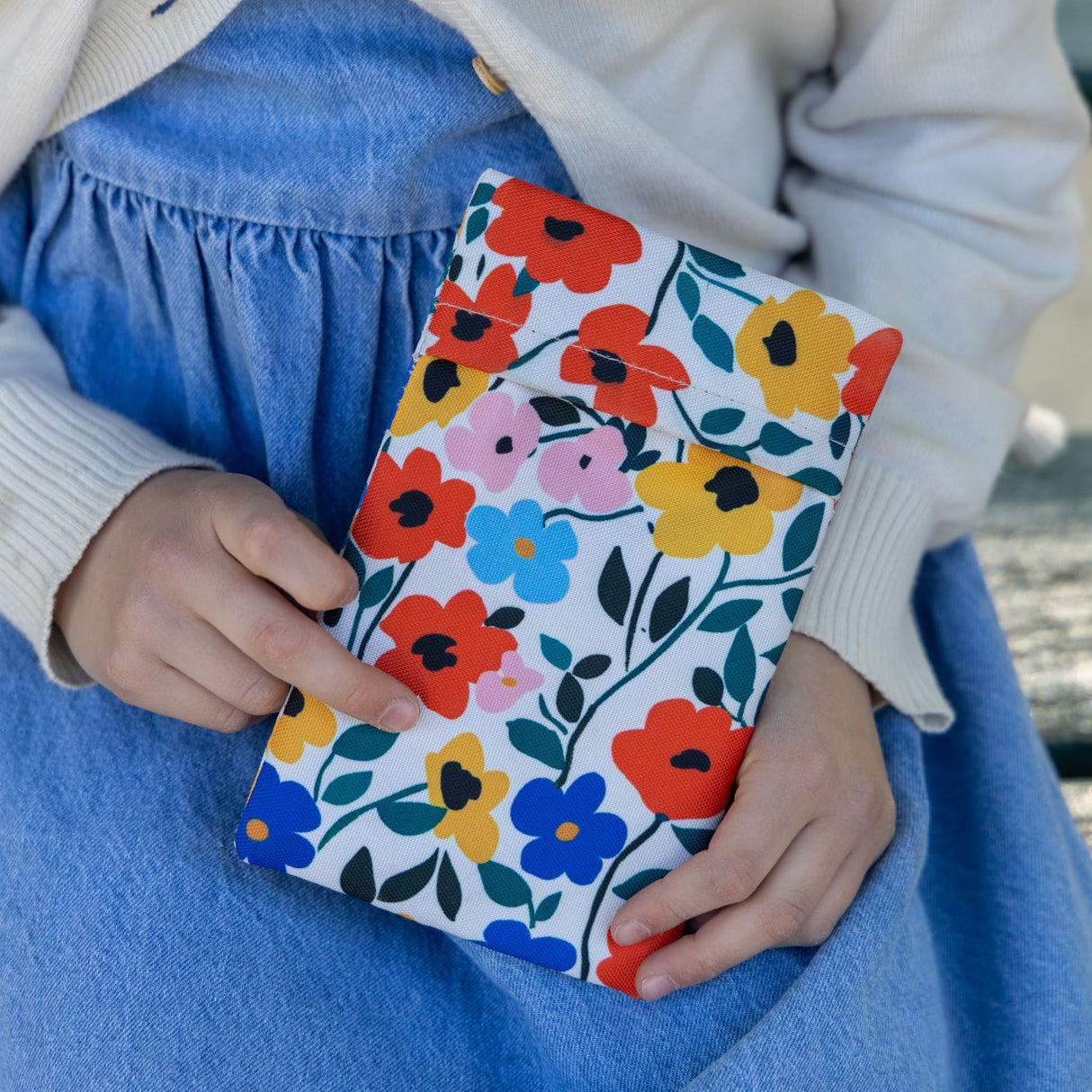 Yumbox Reusable Soft Ice Packs with Fabric Sleeve for Lunch Box and Cooler, Sweatproof, Pack of 2 Gel Ice Packs (Flowers)