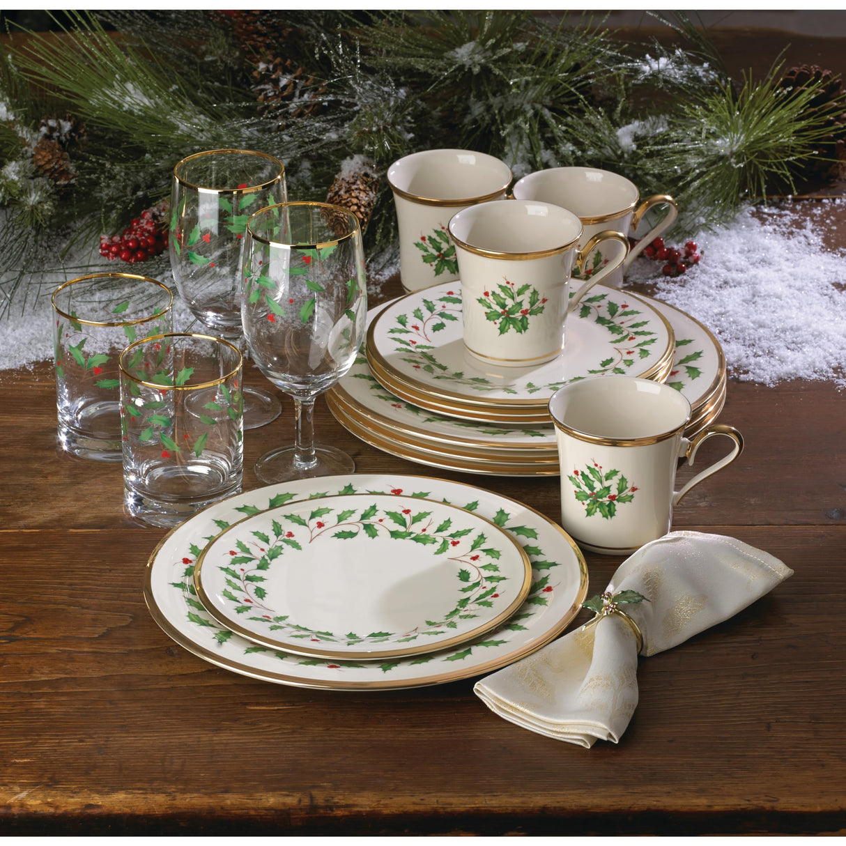 Lenox 6122048 Holiday 12-Piece-Plate-&-Mug Set, Christmas Dinnerware, Hosting