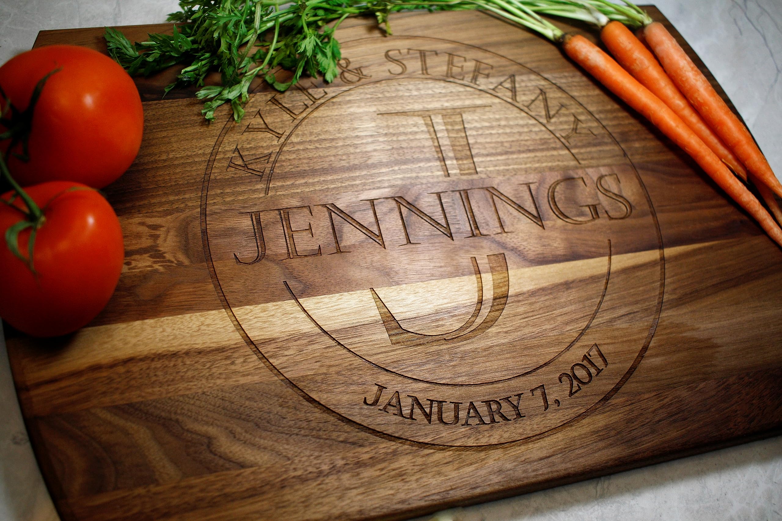 Blue Ridge Mountain Gifts Personalized Cutting Board - Thumbnail 2