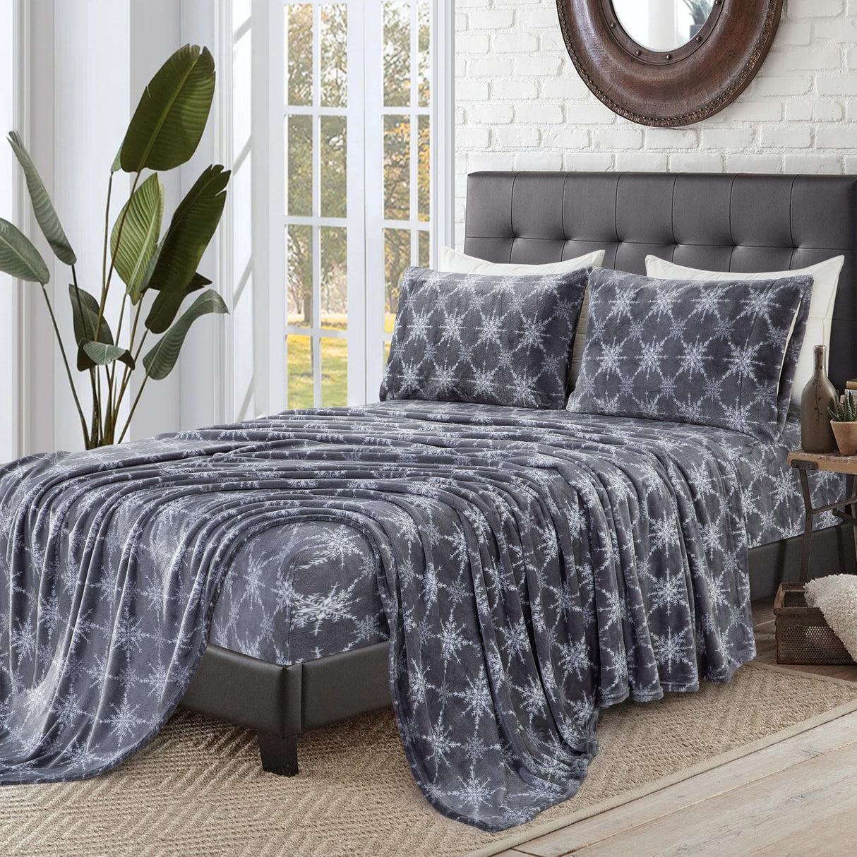 Elegant Comfort Luxuriously Soft 4-Piece Holiday Velvet Plush Flannel Sheet Set - Premium Quality - Cozy Warm, Christmas Fuzzy Velvet Flannel Fleece Deep Pocket Sheet Set - Queen, Gray Snowflake