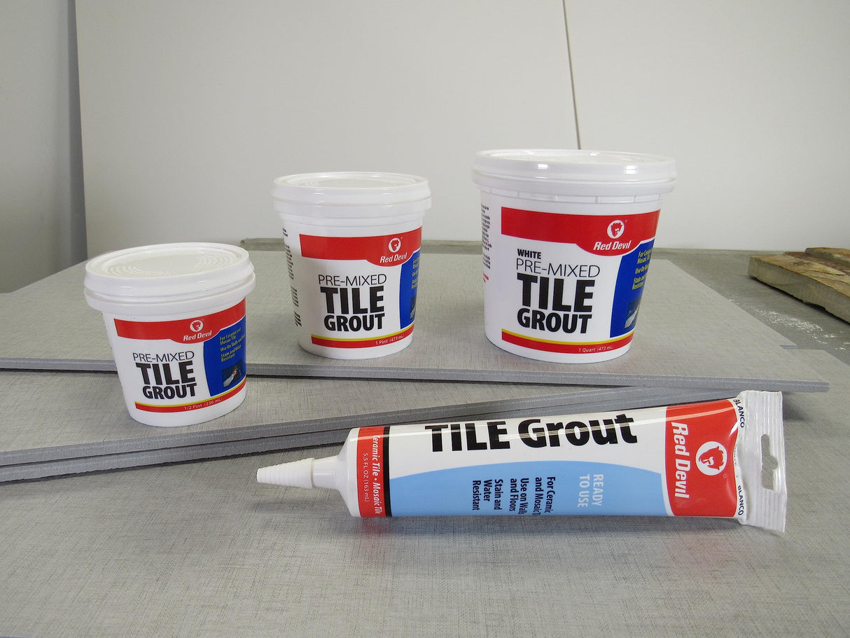 Red Devil 0424 Pre-Mixed Tile Grout - Professional Quality, Excellent Adhesion, Ideal for Wall & Floor Use - 1 Quart, White, Pack of 6, Made in USA