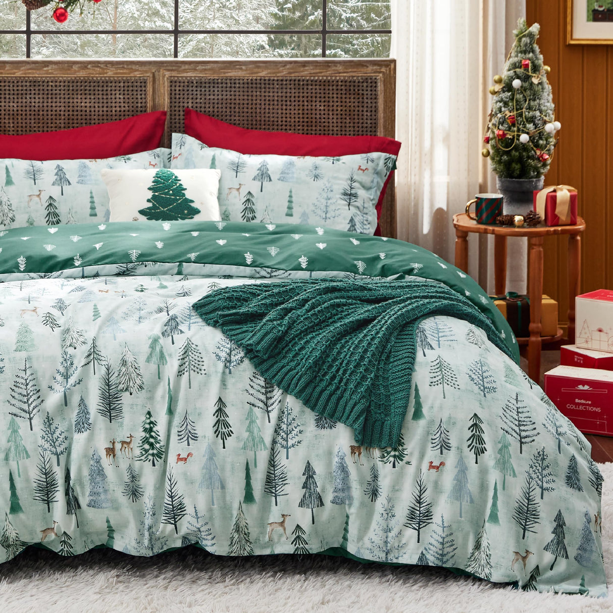 Bedsure King Size Christmas Duvet Cover - Green Forest Holiday Bedding Set, 5-Piece Collection Includes 1 Duvet Cover, 2 Pillow Shams, 1 Throw Blanket, and 1 Decorative Pillow (King, Green Forest)