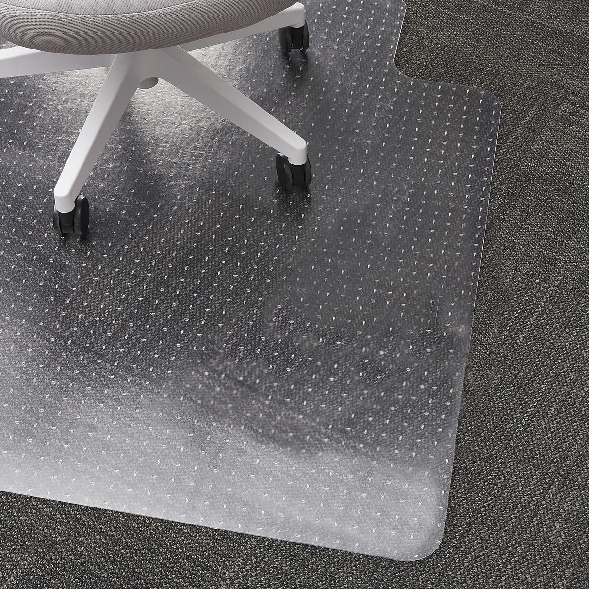 Staples Office Chair Mat, Clear Floor Mats with Lip, Flat-Pile Carpets, Extended Under-Desk Coverage, 48 x 36 Inch, Smooth Glide
