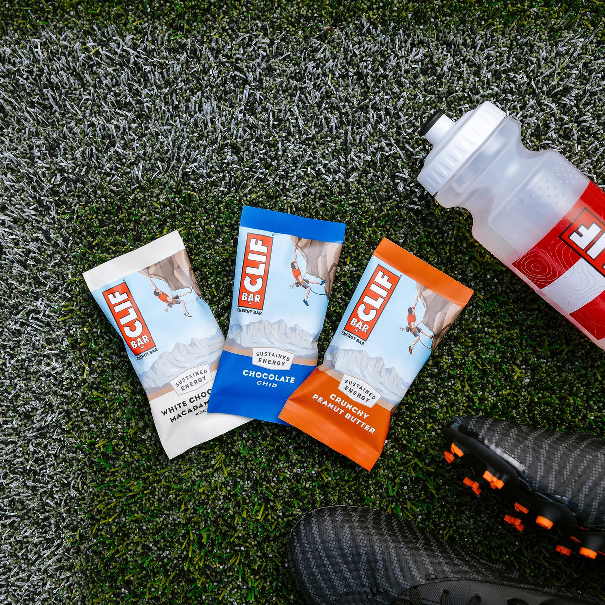 CLIF BAR - Protein Bars - Crunchy Peanut Butter - Made with Organic Oats - Energy Bars - Non-GMO (15 Pack)