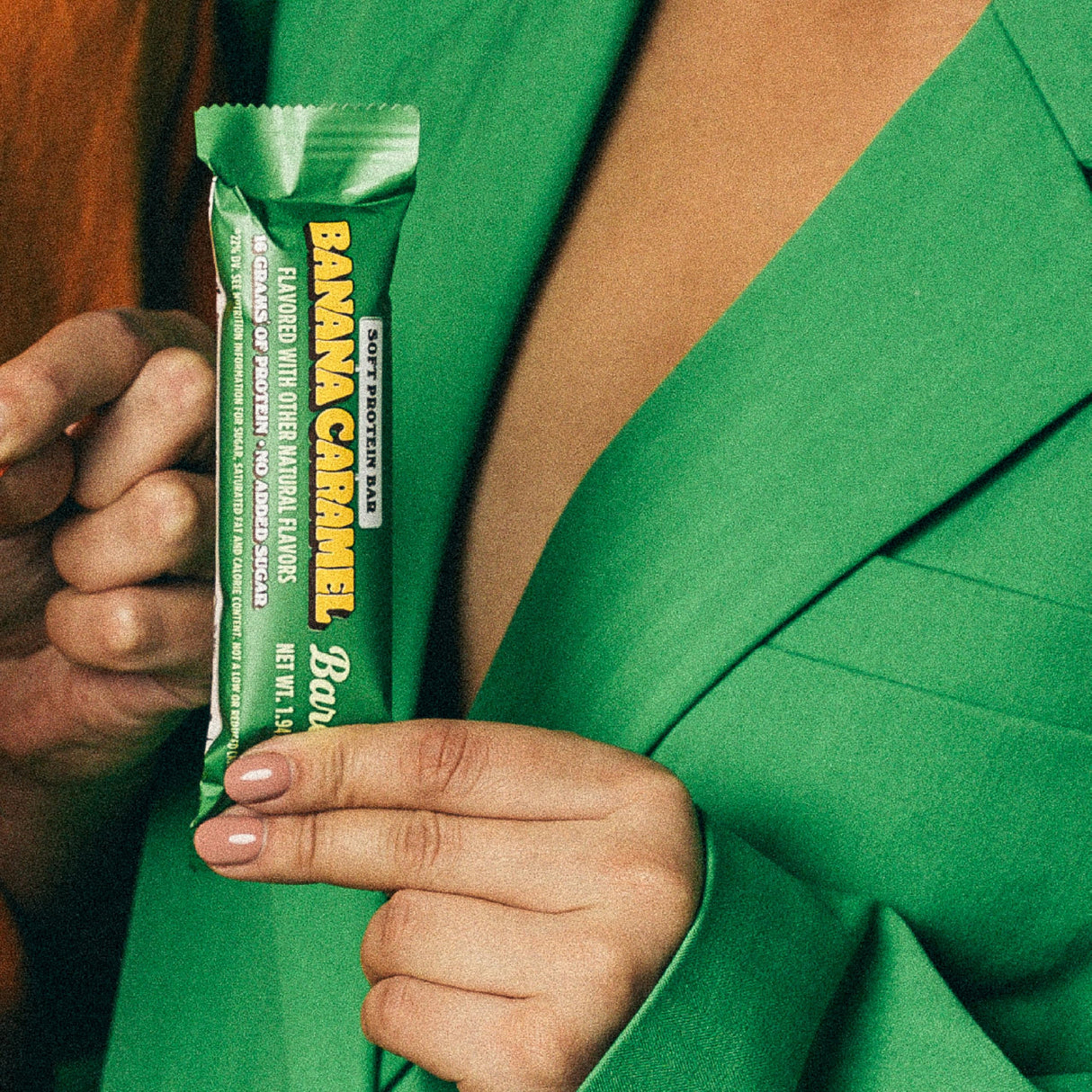 Barebells Soft Protein Bars Banana Caramel - 24 Bars (2 Packs of 12) - Protein Snacks with 16g of High Protein - Fluffy Chocolate Treat with 2g of Total Sugars - Soft Protein Snack & Breakfast Bars