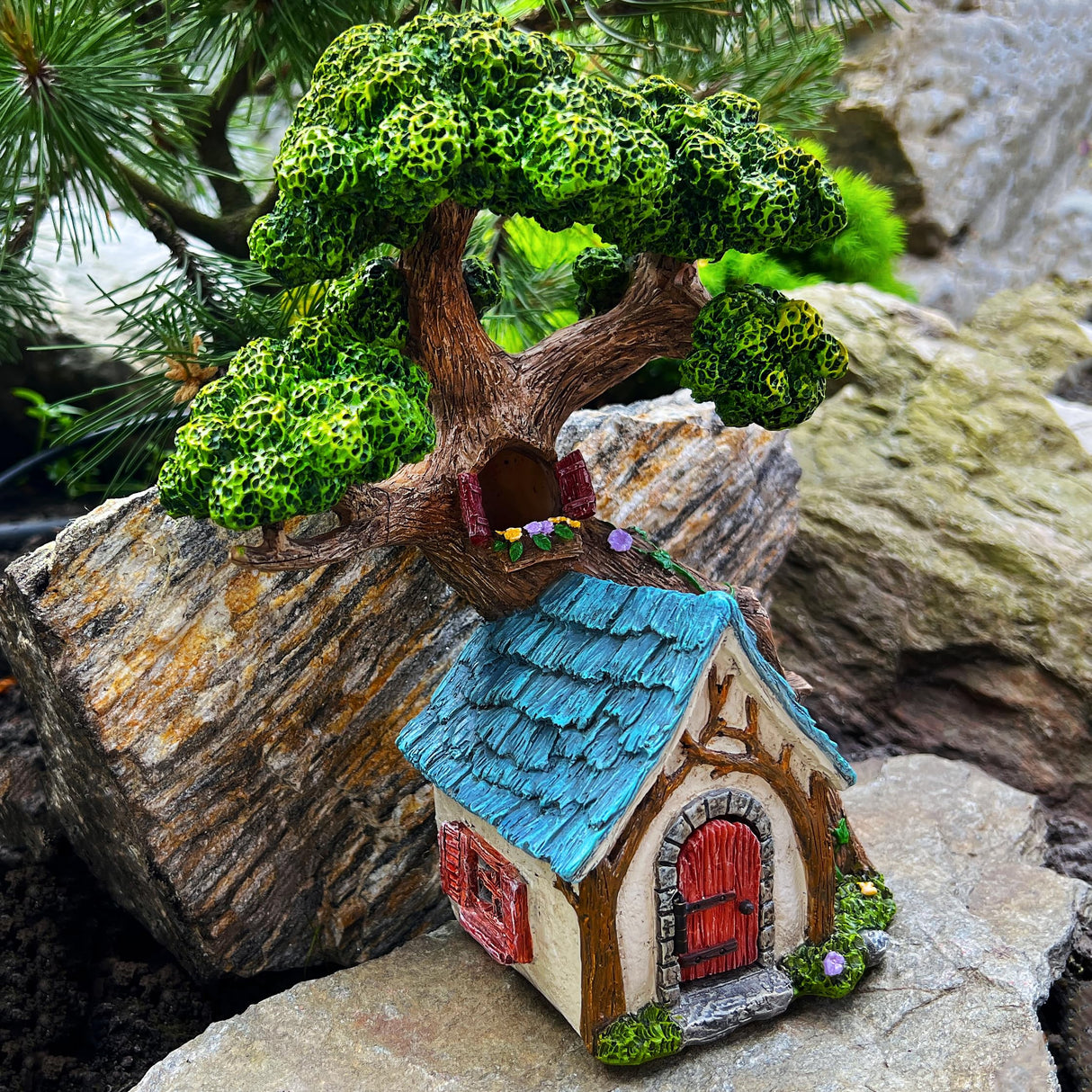 Mood Lab Fairy Garden Figurines - Tree House (8.5" H) - Miniature Decorative House - Outdoor & Indoor Garden Decor