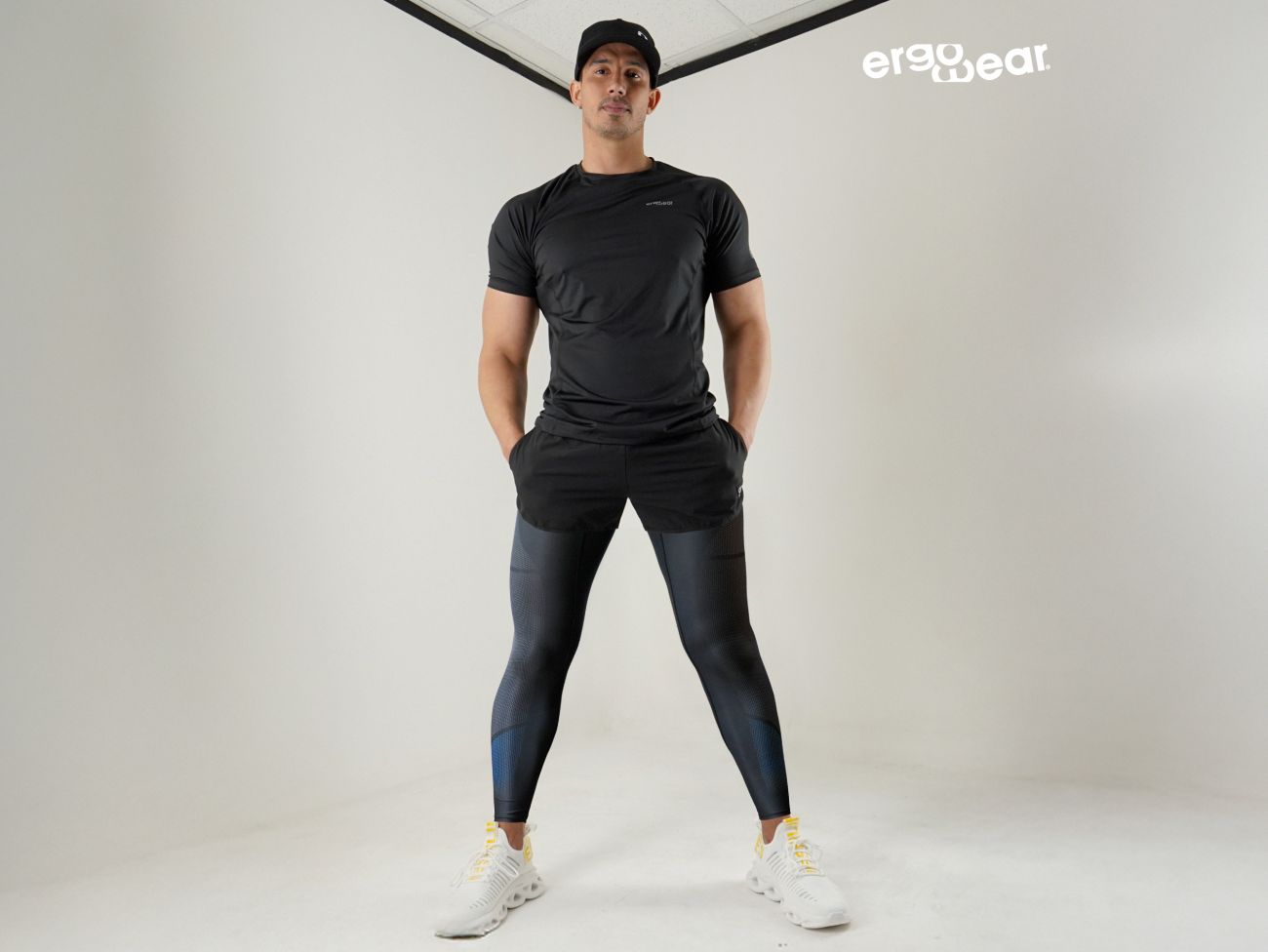 MAX SE Athletic Pants