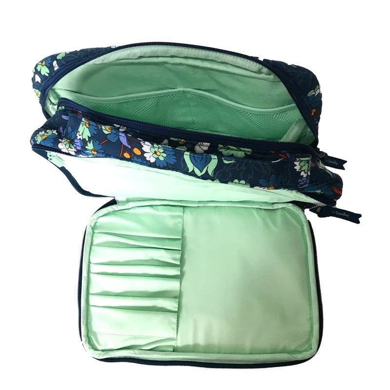 Vera Bradley Collegiate Plush XL Throw Blanket (Multiple Teams Available), Dk Green/White Rain Garden