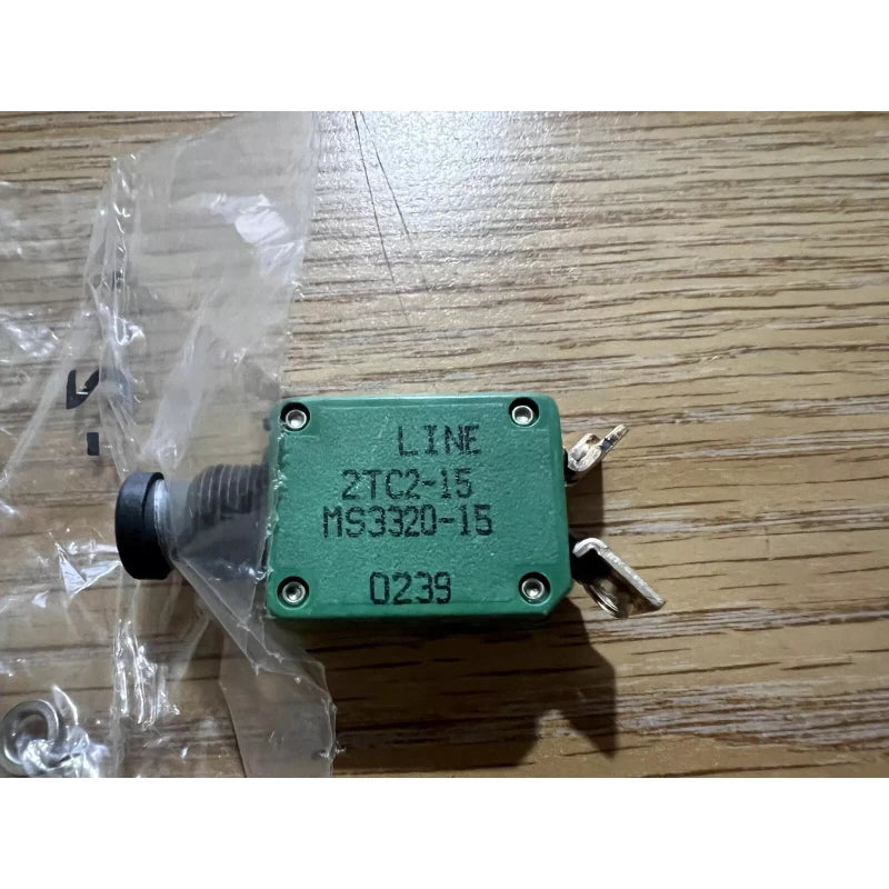 KLIXON  2TC2-15 Circuit Breaker Switch 15 Amp MS3320-15