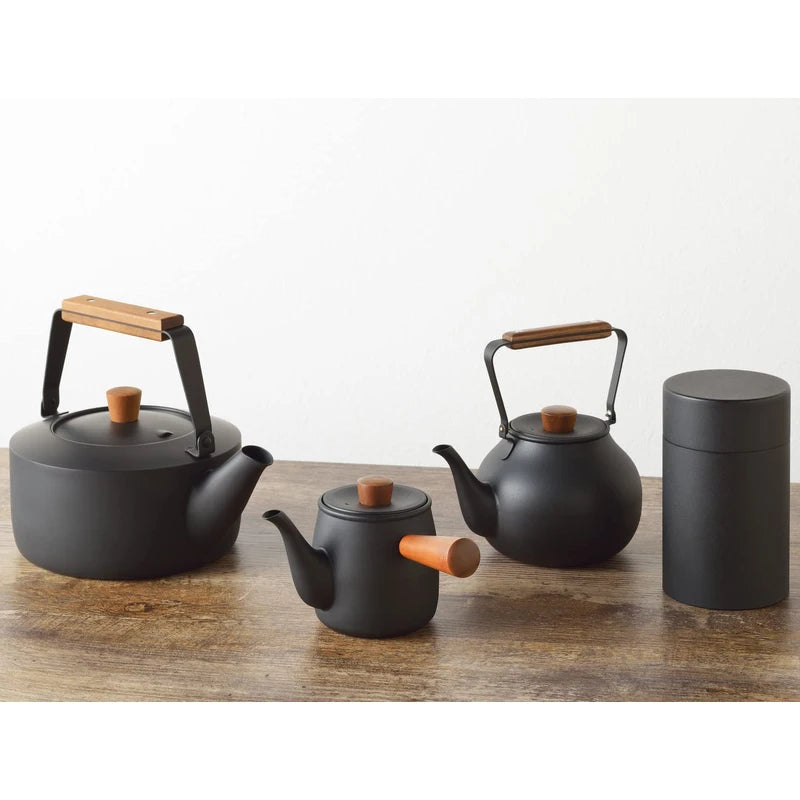 Miyazaki Seisakusho CHA-11 Tea Kettle, Small, 0.4 gal (1.5 L), Induction Compatible, Black Kettle