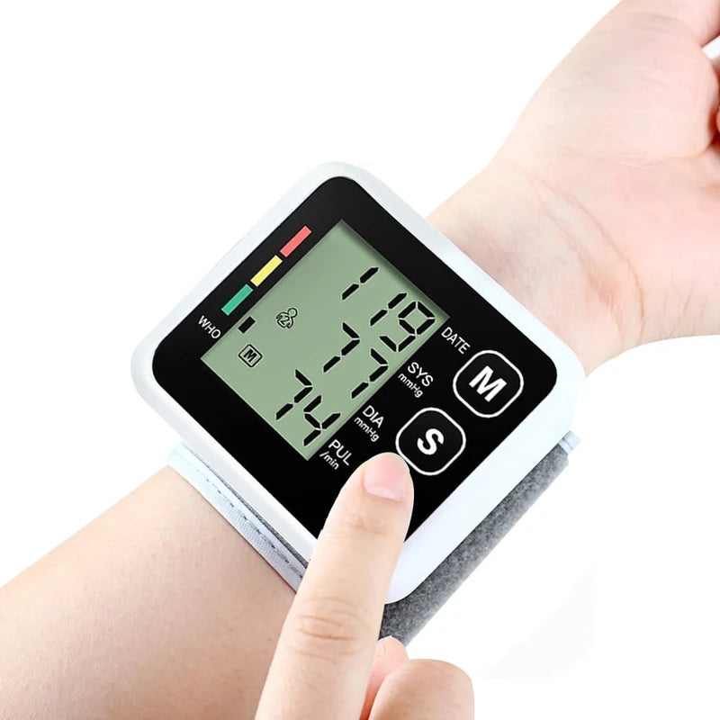 Blood Pressure Monitor, Wrist Blood Pressure Monitor, Heart Rate Hypertension Monitor, with Memory Function, Precise Blood Pressure and Pulse Measurement, Portable and Easy to Use