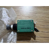 KLIXON  2TC2-15 Circuit Breaker Switch 15 Amp MS3320-15