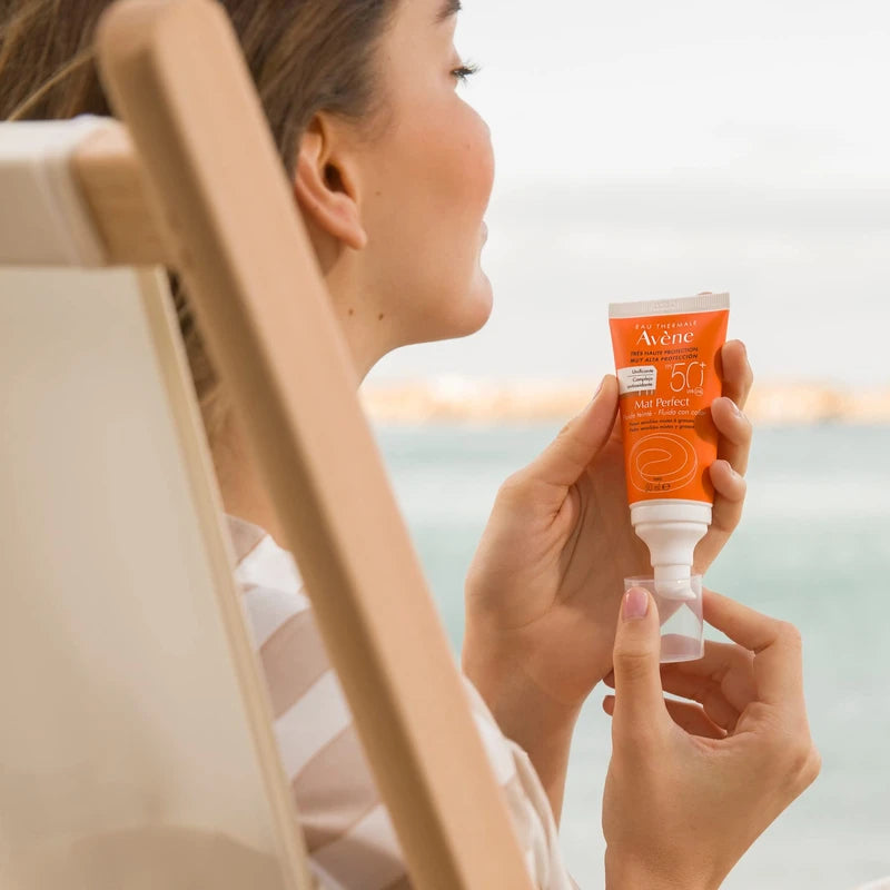 Avène Mat Perfect, Fluido con Color, Protector Solar FPS 50+